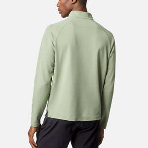 เสื้อผู้ชายสีเขียวอ่อน แขนยาว คอซิป ¼ ซิป ระบายอากาศได้ดี ผลิตจากโพลีเอสเตอร์ คอตั้ง ทรงปกติ สีพื้น - Product Image 6