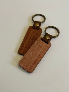 Llavero de Madera Verde Hecho a Mano, con Logotipo Personalizado, Regalo Corporativo Ecológico, Llavero de Madera con Nombre Grabado, al por Mayor - Product Image 2
