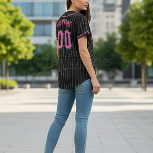 Camiseta de Softbol Ergonómica de Alto Rendimiento con Paneles de Malla para Mejor Circulación de Aire y Refrigeración Corporal - Product Image 6