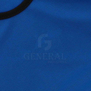 เสื้อกีฬาฟุตบอลพรีเมียม แห้งเร็ว น้ำหนักเบา ผ้าตาข่าย ดีไซน์ปรับแต่งได้ เหมาะสำหรับการฝึกซ้อม การแข่งขัน และกีฬาประเภททีม - Product Image 6