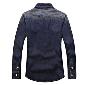 Camisa de mezclilla para hombre, manga larga, color liso, cuello vuelto, ajuste casual regular, algodón lavado a la piedra, bolsillos con pespuntes. - Product Image 4