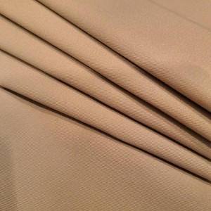 Tissu tissé extensible confortable de poids moyen, 98% coton, 2% élasthanne, finition sergé 3/1, GSM 290+/-5% après lavage, pour vêtements - Product Image 4