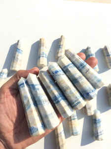 Venta al por mayor de cristal natural azul Scheelite obelisco Torre estilo Feng Shui piedra tallada semipreciosa para la decoración del hogar amor curativo - Product Image 5