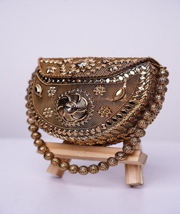 Bolso de Mano Tipo Clutch para Mujer, Estilo Indio, Metalizado Dorado, Hecho a Mano, F S International, para el Día de la Madre - Product Image 3