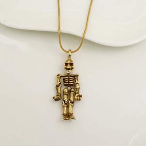 Pendentif squelette plaqué or, style punk, bijoux unisexes tendance, collier en alliage - Product Image 1