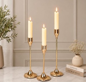 เชิงเทียนโลหะสีทอง ชุด 3 ชิ้น สไตล์โมเดิร์นมินิมอล สำหรับตกแต่งโต๊ะ - Product Image 6