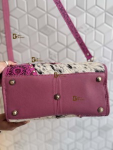 Nouveau sac à main Speedy en cuir sculpté à la main, de luxe, de créateur, en cuir de cheval, style bohème gypsy, sac à bandoulière fait main élégant - Product Image 4