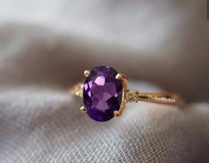 Anillo de Plata de Ley 925 con Gema de Amatista Morada Ovalada Engastada en Puntas para Mujer, Joyería de Piedra de Nacimiento de Febrero, Anillo de Aniversario - Product Image 3