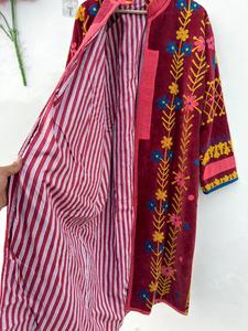 Robe kimono longue brodée Suzani |   Robe en coton bohème en gros - Product Image 4