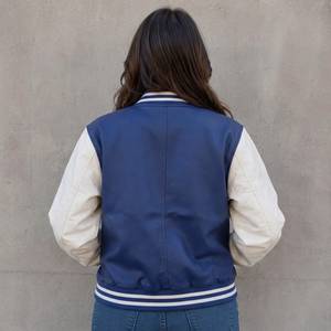 Chaqueta Bomber de Cuero para Mujer, Chaqueta Varsity, Chaqueta de Béisbol Transpirable para Invierno, Chaqueta Letterman con Acabado Pastel y Estilo Moderno - Product Image 6