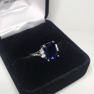 Bague de fiançailles ovale en saphir et argent sterling, pierre de naissance de septembre, qualité héritage, cadeau de mariage pour femme - Product Image 5