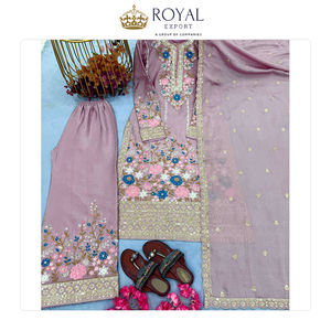 Nuevo Diseño de Ropa de Estilo Indio, el Mejor Atuendo para Fiestas, Traje Sharara de Seda Chinnon Pesada con Bordado de Lentejuelas en Venta - Product Image 4