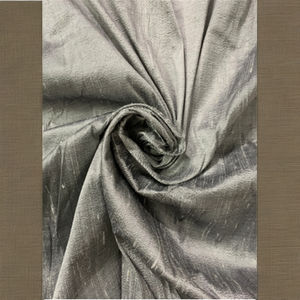 ผ้าไหมดิบคุณภาพสูง เนื้อสัมผัสธรรมชาติ ผลิตด้วยมือ เหมาะสำหรับทำส่าหรี เสื้อผ้า กุรตา ชุดเดรส และงานฝีมือต่างๆ - Product Image 2