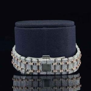 นาฬิกาเพชรโมอิสซาไนต์แบรนด์ดังสุดหรู ดีไซน์ไอซ์เอาท์ สไตล์ฮิปฮอป กำลังเป็นที่ต้องการอย่างมาก มีจำหน่ายแล้ว - Product Image 4