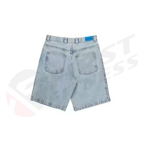 กางเกงยีนส์เดนิมคุณภาพสูงทรงหลวมสำหรับผู้ชาย สีน้ำเงิน ผ้าฝ้ายเดนิม ระบายอากาศได้ดี กางเกงขาสั้นสำหรับผู้ชายเล่นบาสเก็ตบอล กางเกงขาสั้นฤดูร้อนสำหรับผู้ชาย - Product Image 2