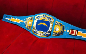 Cinturón de Campeonato de los Angeles Chargers, Talla Adulto, Modelo Legacy, Hecho en Zinc de 2mm y 4mm - Product Image 4