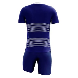 Ensemble de maillot de football rayé bleu pour homme avec short, en polyester respirant, col rond, manches courtes, coupe athlétique, impression sublimée - Product Image 2