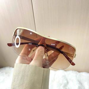 Y2K New Spice White UV400 PC Lenses Sunglasses Personality Riding Mountain Luxury European American Fashion Metal Unisex Adult - Product Image 3