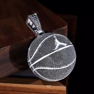 Colgantes y Dijes de Joyería Fina Estilo Cubano con Diamante VVS de Corte Redondo, Chapado en Oro, Estilo Hip Hop, Hechos de Plata - Product Image 4