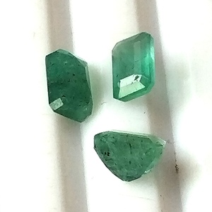 Émeraudes vertes naturelles du Zambie, 2,10 carats, calibrées, taille émeraude 6x4 mm, facettées, translucides, pierres lâches, lot de 3 pièces, clair pour - Product Image 4
