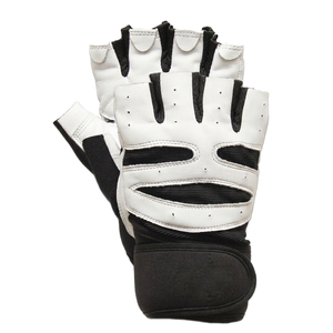 Gants d'entraînement en cuir demi-doigts pour tractions, musculation et bodybuilding, en cuir et néoprène - Product Image 1
