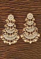Boucles d'oreilles ethniques indiennes traditionnelles Kundan Chandbali, motif floral, plaqué or, multicouches, perles, pour mariée, mariage, style chandelier