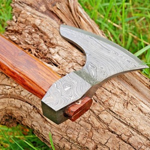 Hacha vikinga de estilo nórdico con mango de madera grabado, hacha de acero al carbono, hacha de Odín, hacha coleccionable hecha a mano, precio directo de fábrica - Product Image 2
