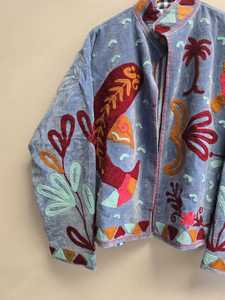 Veste en velours bleu Suzani faite main, style bohème, brodée d'art populaire, pour femme, par un artisan expérimenté, blazer d'hiver tendance - Product Image 6