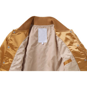 Veste universitaire en satin respirant de qualité supérieure avec patchs brodés de baseball réversibles, vente en gros de vestes universitaires en satin style Letterman - Product Image 4