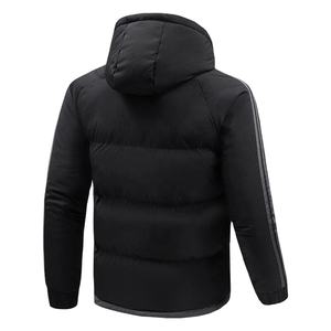 Chaqueta acolchada de poliéster para hombre a precio barato Chaqueta acolchada teñida Lisa Chaqueta acolchada de venta en línea - Product Image 3