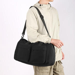 Sac de voyage pliable en polyester résistant à l'eau avec fermeture éclair, grande capacité, pour la gym et les séjours d'une nuit, compartiment à chaussures - Product Image 4