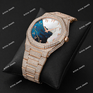 Reloj de Oro Rosa con Diamantes Incrustados y Esfera Artística de Dos Tonos, Reloj de Pulsera de Lujo con Pavé Completo - Product Image 2