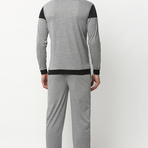 Conjuntos Deportivos de Invierno para Gimnasio y Running, Transpirables, con Capucha y Cordón Ajustable, Estampados o Lisos, de Fábrica Mayorista - Product Image 4