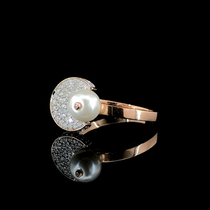 แหวนเพชรแท้ทรงคลาสสิกประดับเพชรแบบ Pave Setting ทองคำแท้ 14k สำหรับผู้หญิง รับรองโดย LILABA ENTERPRISE สี H รุ่นหรูหราสำหรับงานหมั้น - Product Image 2