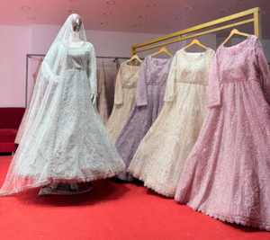 Lehenga Ligero para Fiestas Infantiles con Tela de Malla Suave, Bordado a Mano Detallado y Adornos de Piedras Jarkan - Product Image 3