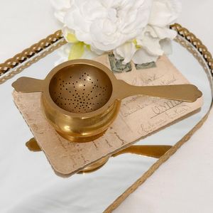 Handmade Solid Brass <b>Tea</b> <b>Infuser</b> with Drip Bowl Wholesale Factory Cheap Price Loose Leaf Herbal <b>Tea</b> Brewing Kitchen Tool - Product Image 4