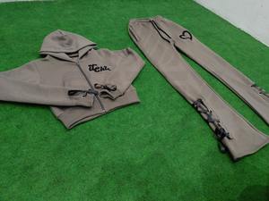 Conjunto de Sudadera con Capucha Larga y Pantalones de Chándal para Mujer, Bordado Desgastado, Ligero, Teñido Liso, de Alta Calidad, Venta al por Mayor, Casual - Product Image 2