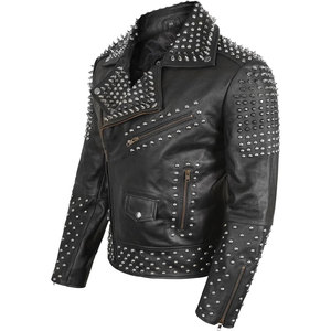 แจ็คเก็ตหนังประดับหมุดผู้ชาย สีดำ สไตล์ร็อค พังก์ กอธิค พรีเมียม พร้อมหมุดตกแต่ง รุ่น 2026 - Product Image 3