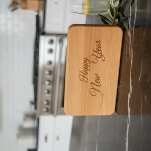 Tabla de Cortar de Madera Resistente para Cortar Carne, No Tóxica y Fácil de Limpiar, Apta para Lavavajillas - Product Image 1