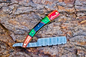 Couteau pliant artisanal en acier Damas, manche en bois coloré et Micarta, étui en cuir, couteaux utilitaires de chasse A&M Enterprises - Product Image 6