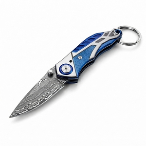 Couteau porte-clés artisanal de Damas, petit format, lame pliante, équipement utilitaire compact pour l'extérieur et le transport quotidien - Product Image 2