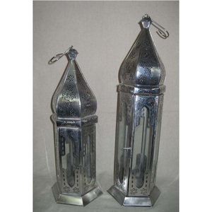 Juego de 2 farolillos de exterior de acero inoxidable de estilo árabe, venta al por mayor, Metal dorado decorativo para el hogar y el restaurante para Navidad - Product Image 1