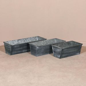 Rustic Style Iron Galvanized Planter For Farmhouse Balcony Garden And Decorative Outdoor <b>Flower</b> <b>Display</b> - Product Image 2