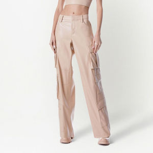 Pantalones Cargo Largos de Cuero para Mujer, Estilo Casual, de Pierna Ancha, Cintura Alta, con Bolsillos Holgados, Fabricante OEM Personalizado - Product Image 3