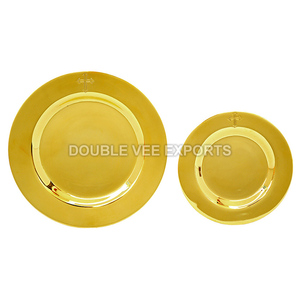 Pátina de Latón Grabada con Cruz |   Plato de Comunión con Cruz – DOUBLE VEE EXPORTS - Product Image 2