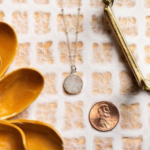 Conjunto de Collar y Pendientes de Plata de Ley 925 con Piedra Lunar, Colgante Circular, Joyería Colgante, Exportación a Granel, India - Product Image 3