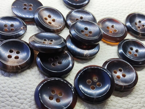 Boutons en corne de buffle faits à la main, de haute qualité, naturels, avec logo personnalisé, par HF CRAFTS, très demandés - Product Image 5