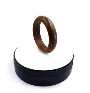 ชุดกำไลไม้ฝังกระดูกตามสั่งผู้ผลิตเครื่องประดับทำด้วยมือ - Product Image 5