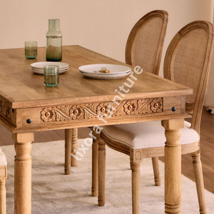Ensemble de table à manger en bois massif artisanal de luxe pour 4 personnes, avec des sculptures florales ornées, finition naturelle en cannage - Product Image 3