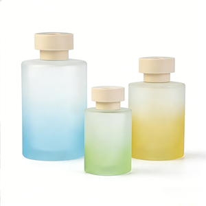 Diffuseur de parfum minimaliste en verre transparent 100ml 150ml avec bouchon en bois pour la maison et le bureau, toutes saisons - Product Image 6